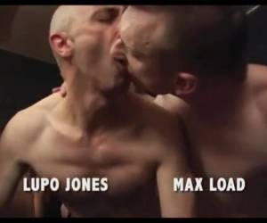 dans ce sexe en groupe, boules de nu plantureux fellation aspirés et anales baisée. groupe & gang bang dans ces boules de fellation groupe sexe mot sucés et baisé anal